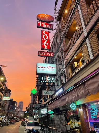 Thai Cozy House - SHA certified Bangkok Zewnętrze zdjęcie