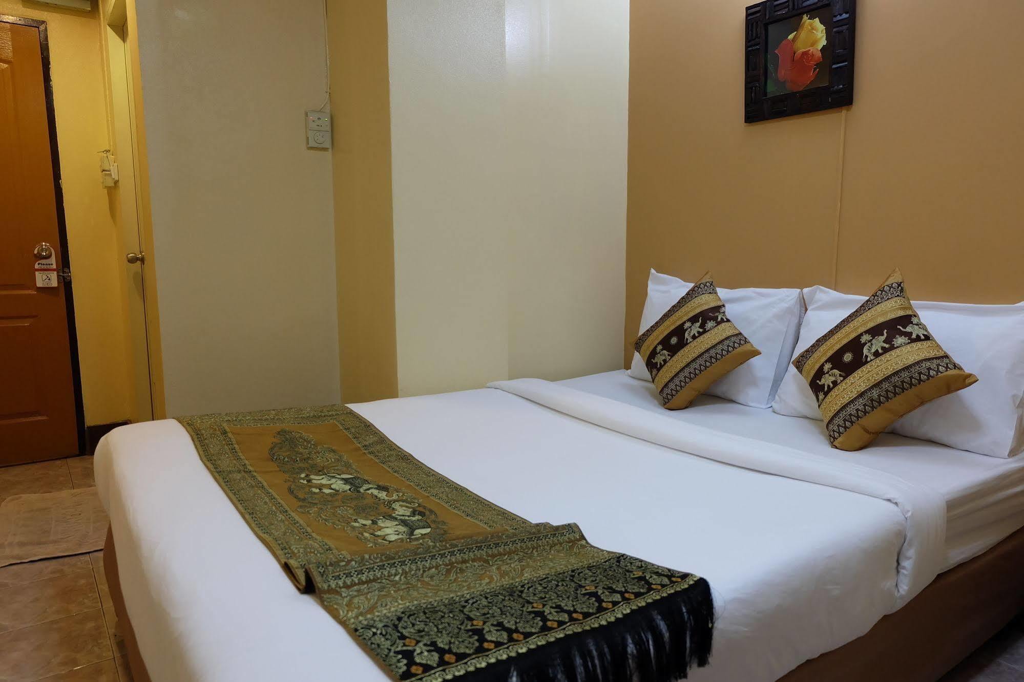 Thai Cozy House - SHA certified Bangkok Zewnętrze zdjęcie